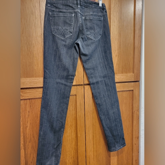 American Eagle Women's Jeans Size 4 regular - Picture 2 of 9